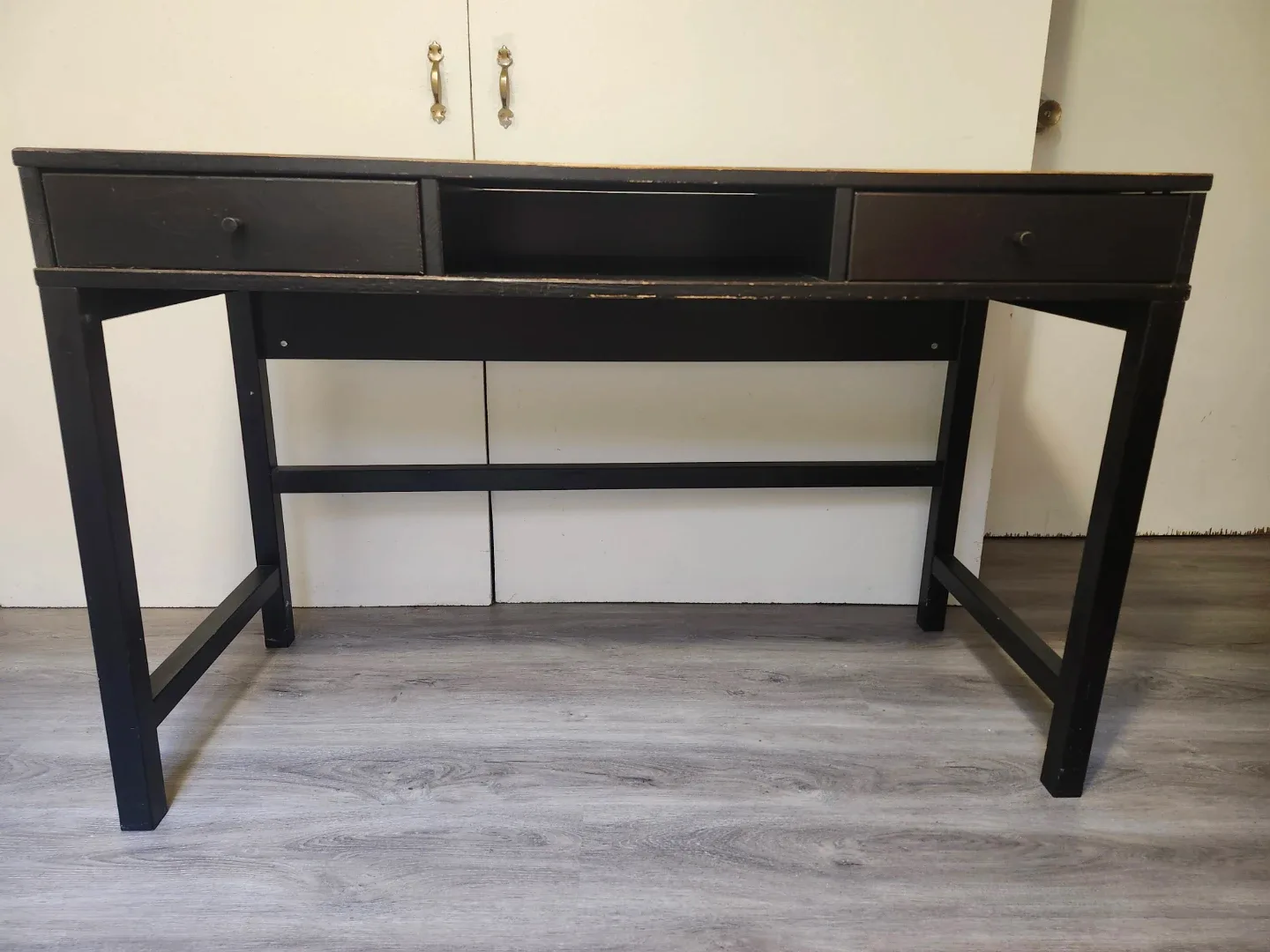 Wooden computer desk thumbnail