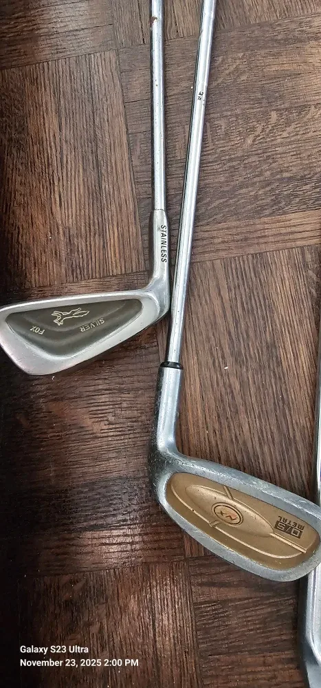 Assorted Golf Club Set image indicator(4)