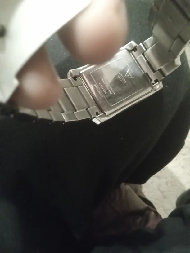 Guess Steel Watch image indicator(3)