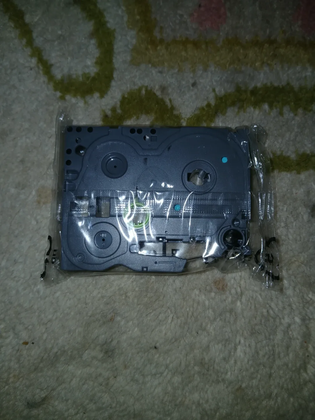 Brother TZe-211 6mm Black on White Laminated Tape image indicator(2)