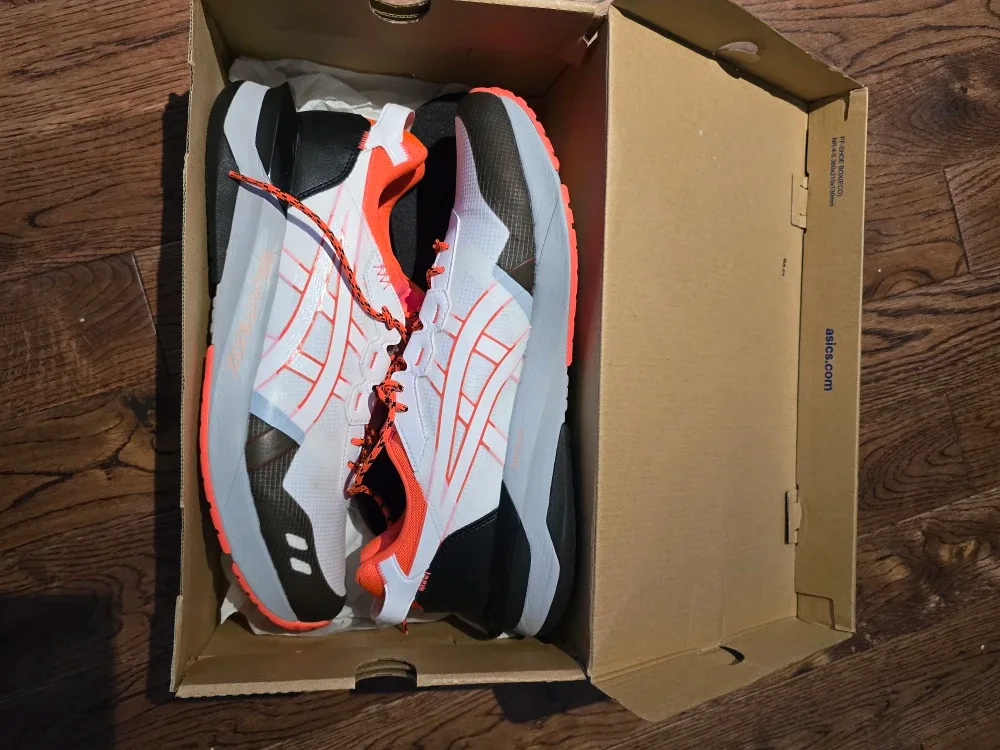 Asics Gel-Sonoma 15-50 White/Orange, Size 10.5