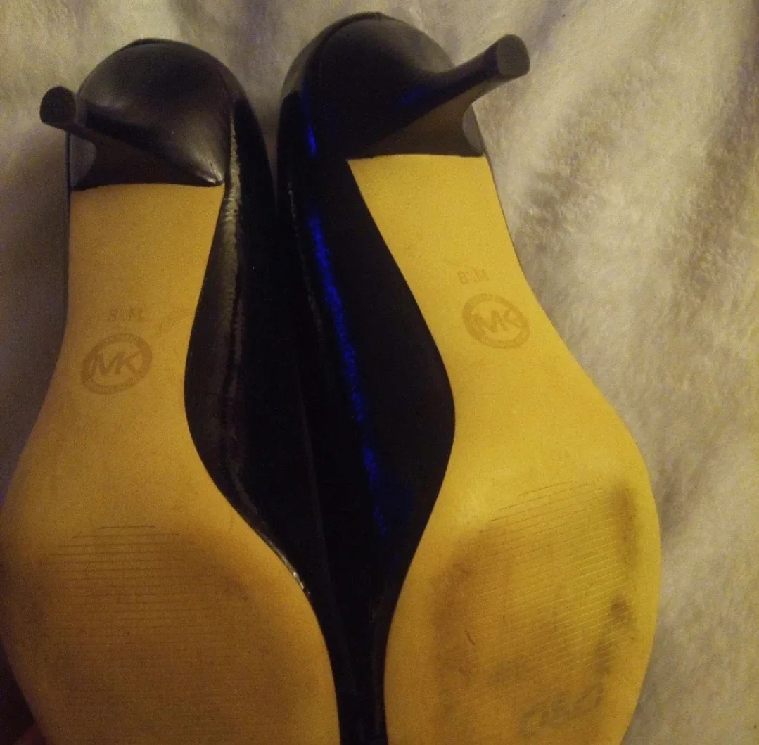 Ladies  Michael Kors  heels image indicator(6)