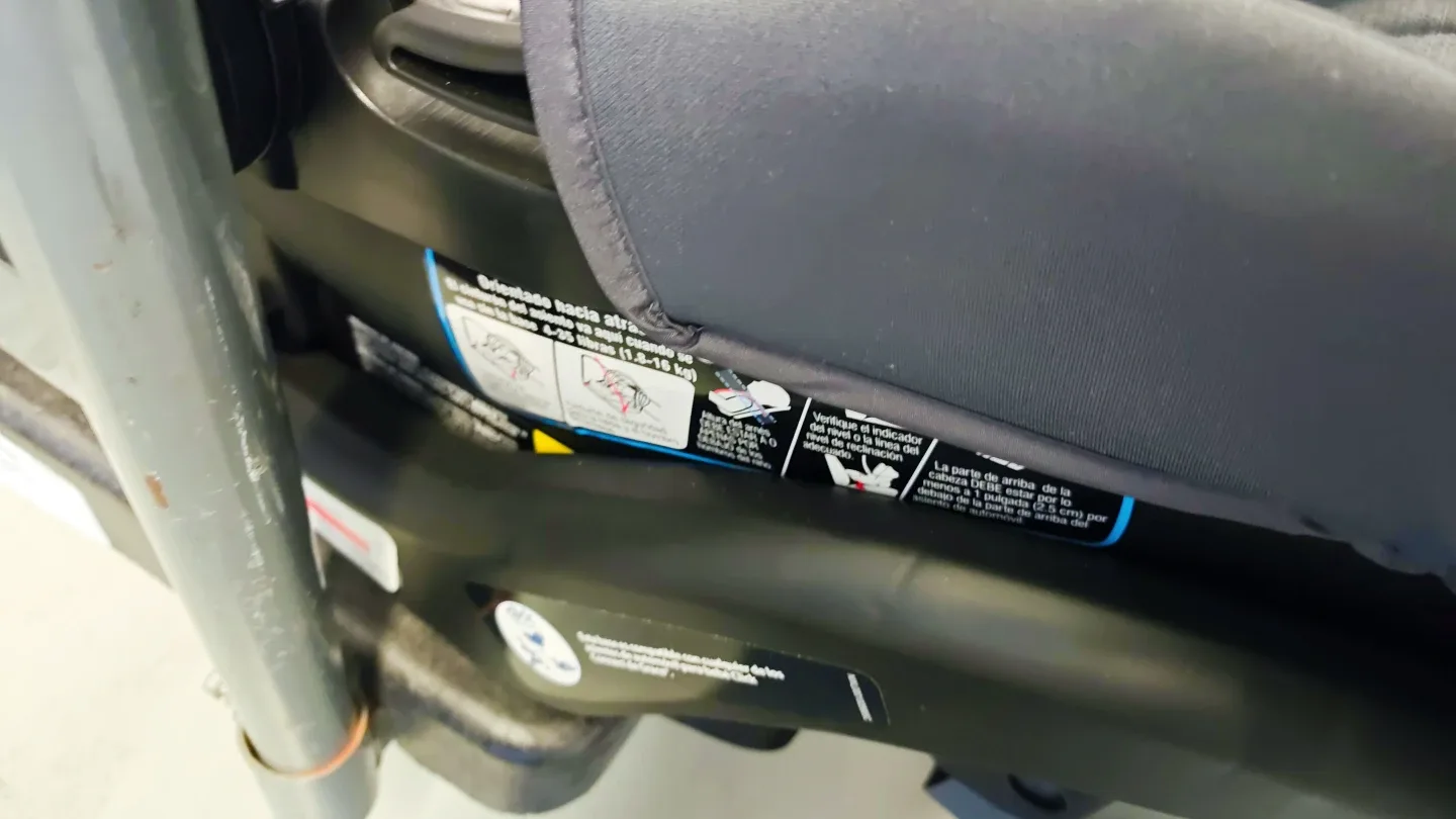 Graco SnugRide 35 Lite Infant Car Seat image indicator(4)