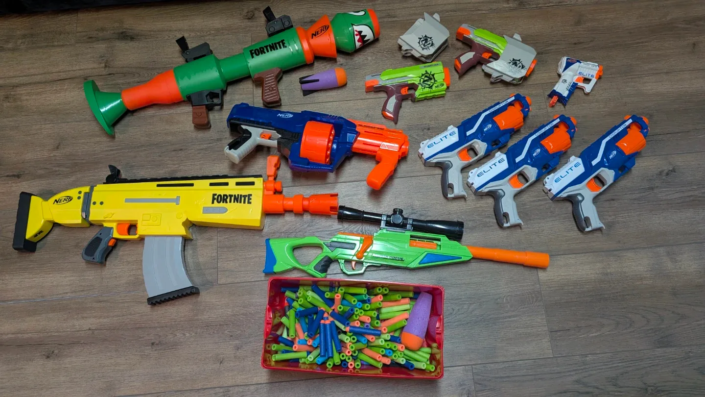 Toy Nerf Collection