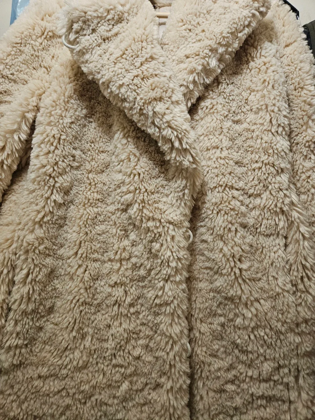Banana Republic Cream Sherpa Jacket - Size L
