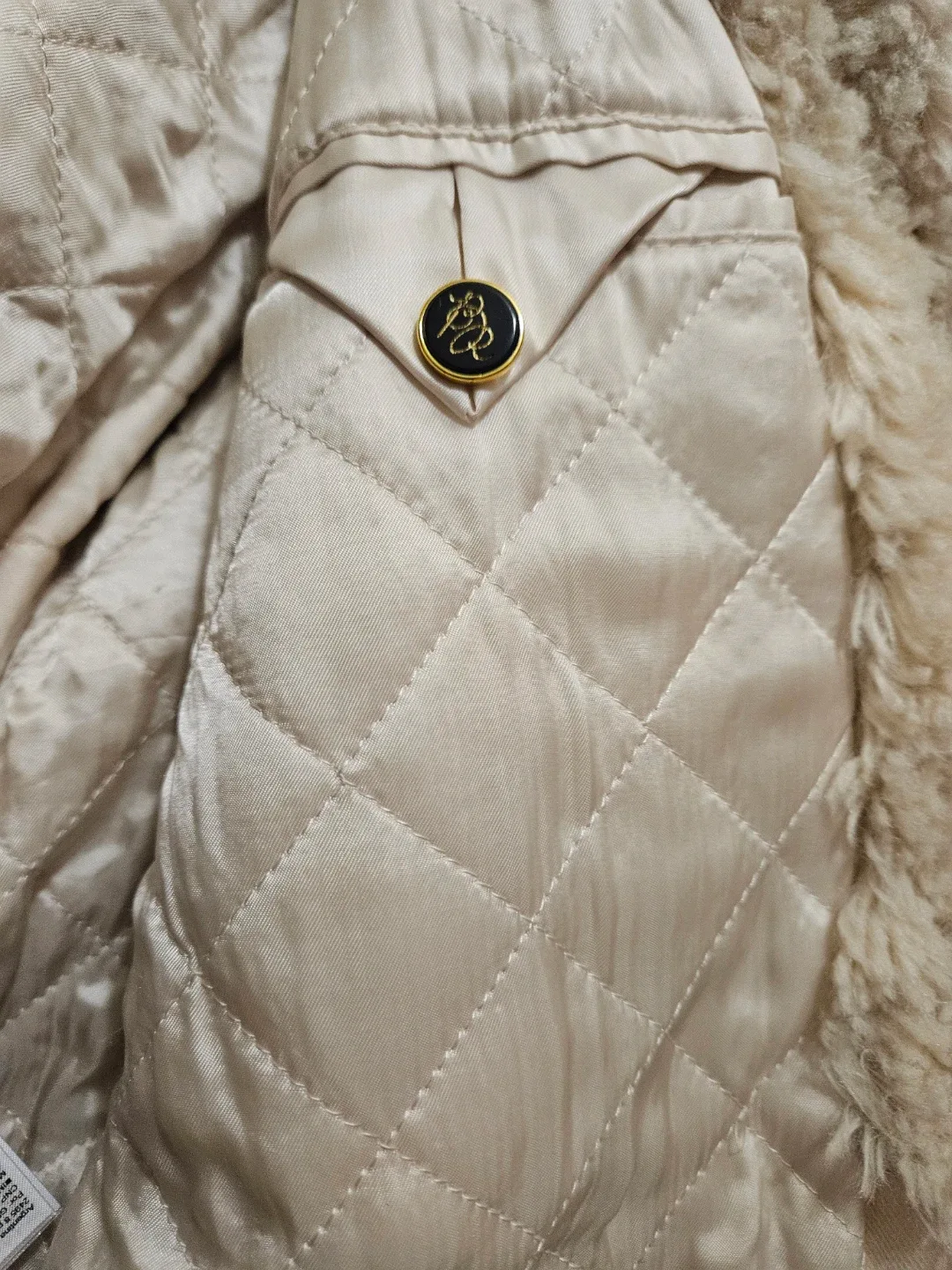 Banana Republic Cream Sherpa Jacket - Size L image indicator(3)