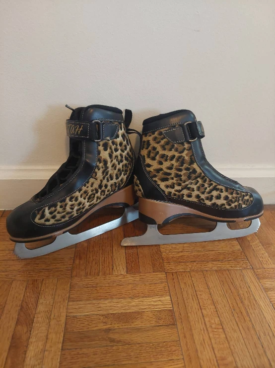Cheetah Ice Skates - Leopard Print Size 5