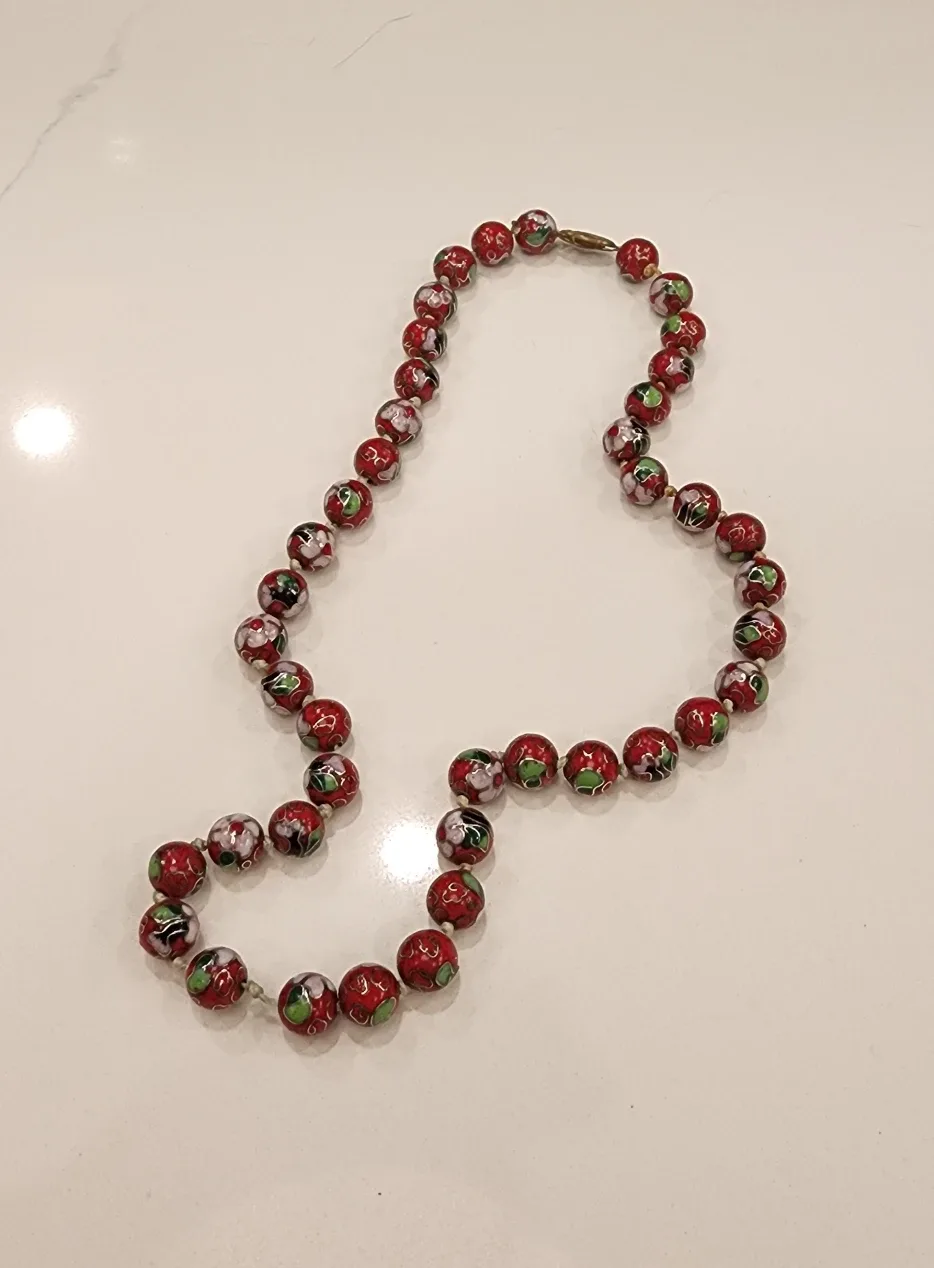 Vintage Red Cloisonné Beaded Necklace – Hand-Knotted