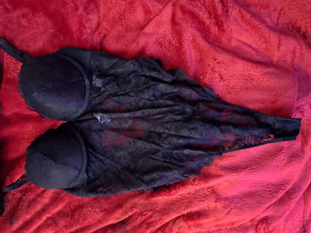 La Vie en Rose Black Lingerie - Size L image indicator(2)