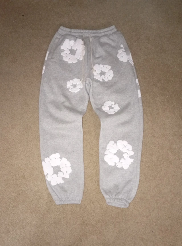Denim Tears Grey Cotton Wreath Sweatpants - Size M