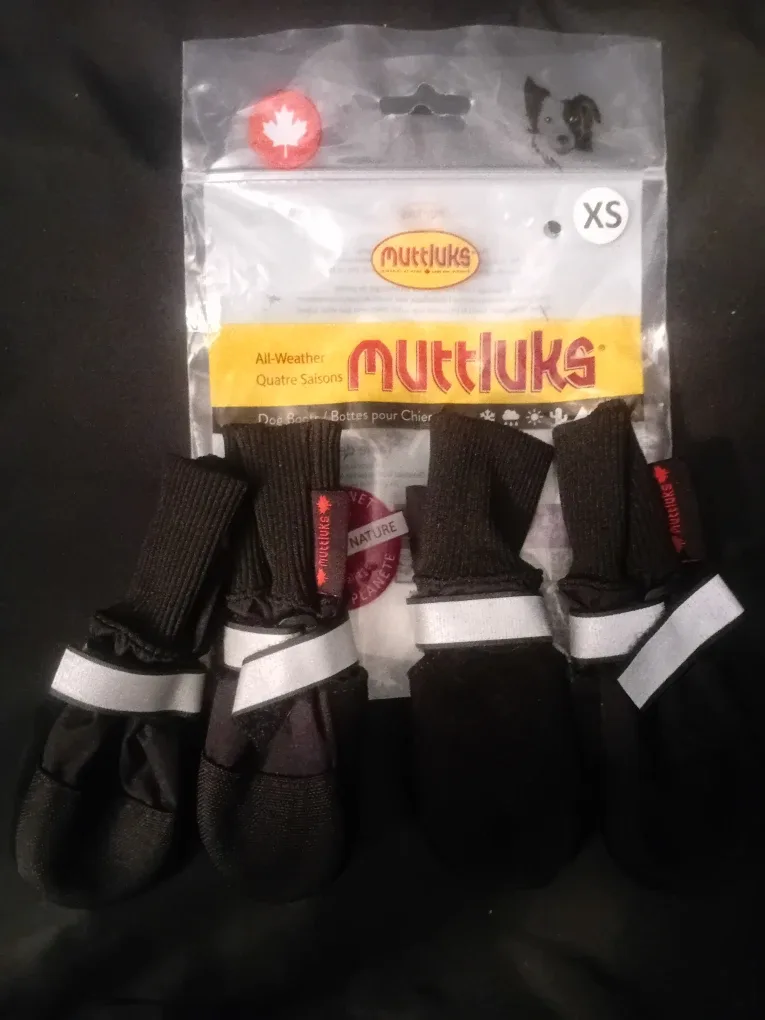 NEW! Muttluks Original Fleece-Lined Winter Dog Boots - XS