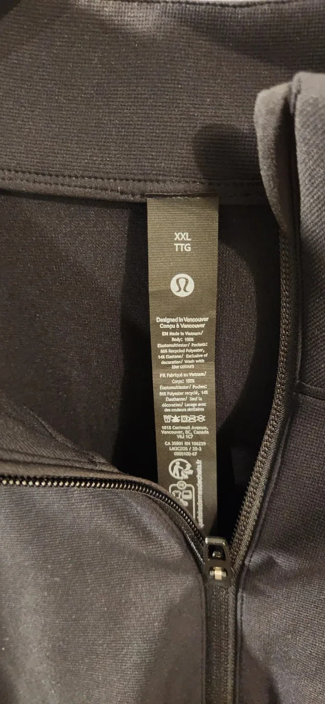 Lululemon Sojourn Jacket - XXL image indicator(2)