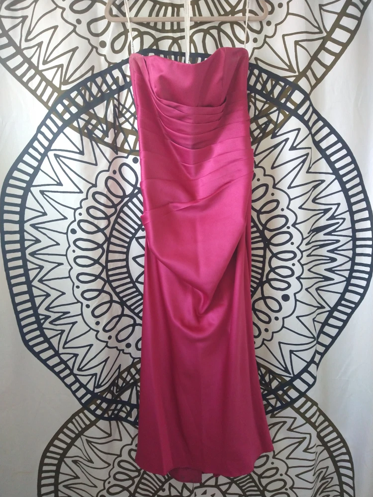 David's Bridal Pink Taffeta Dress for special occasions/dances