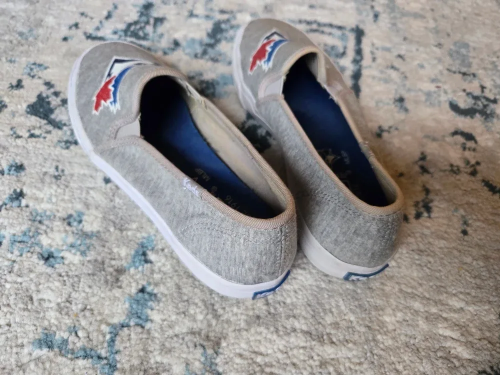 KEDS Blue Jays Womens Shoes size 6.5 image indicator(3)