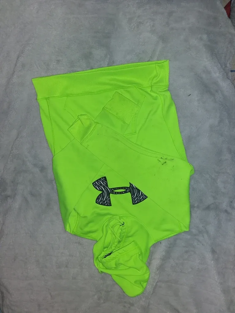 Under Armour Hoodie - Neon Green image indicator(2)