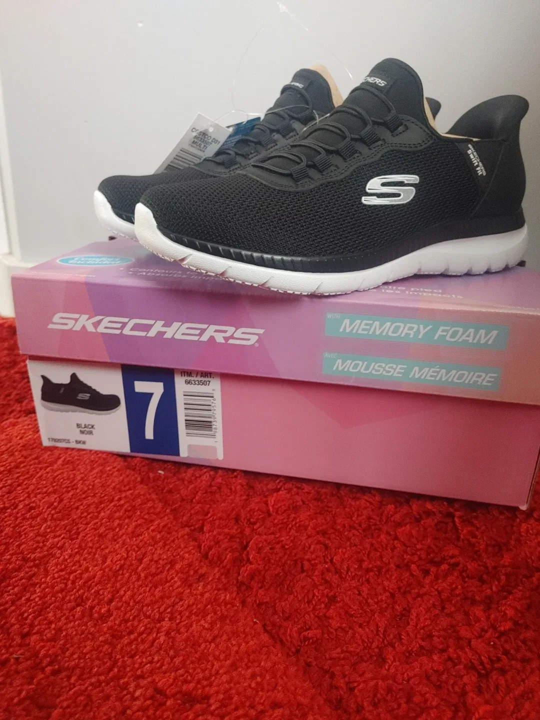 Skechers Memory Foam Shoes - Size 7 image indicator(2)
