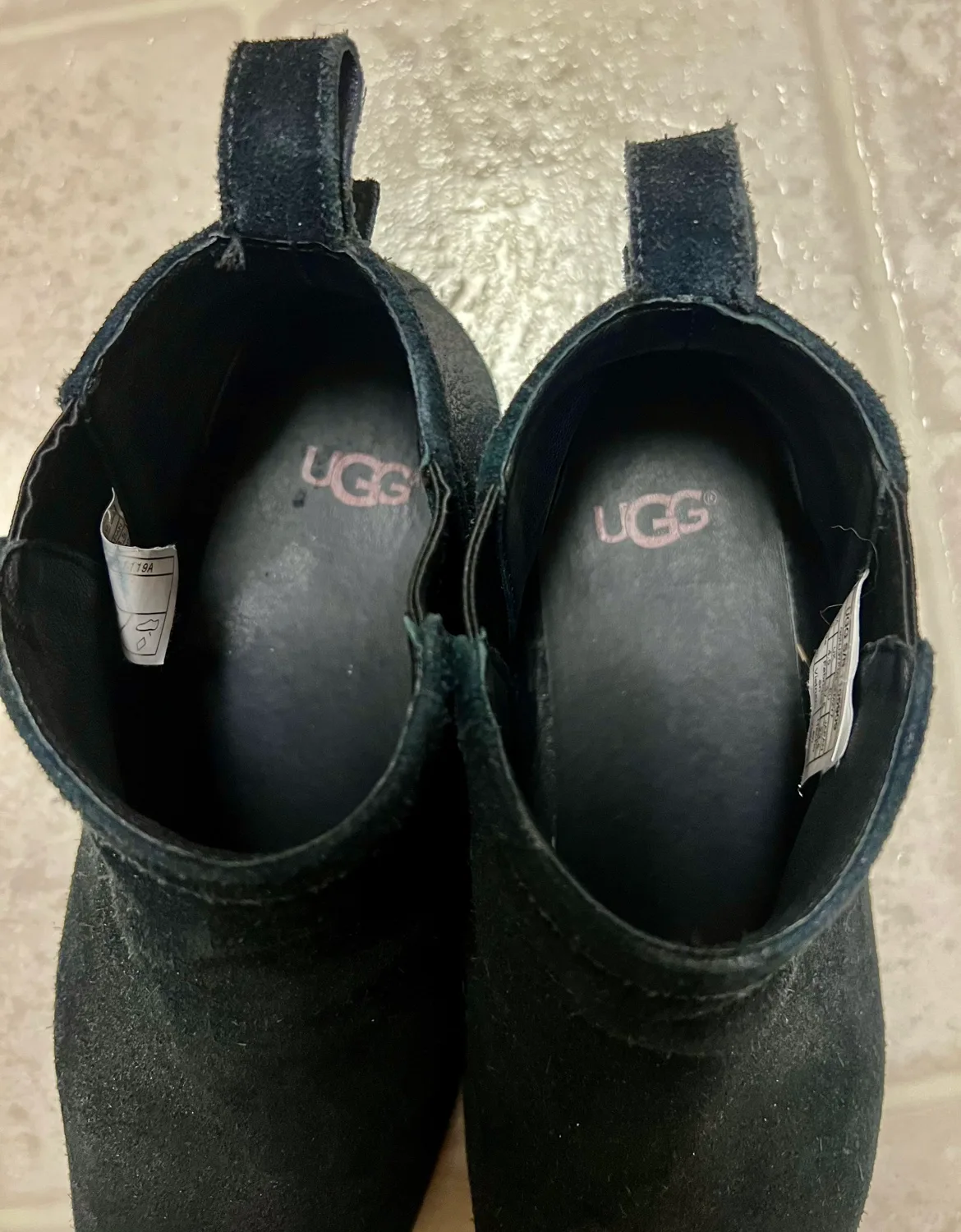 UGG Suede Chelsea Boots image indicator(5)