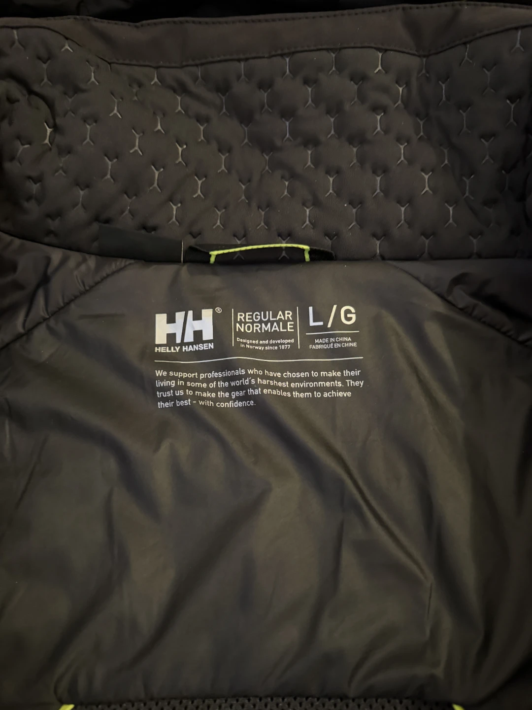 Helly Hansen Regular Normale Black Jacket - Size L/G - photo 4