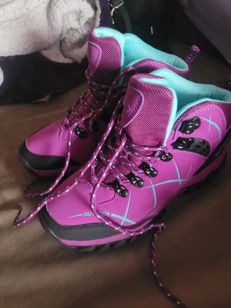 EU size 37 / ladies 6.5 winter footwear