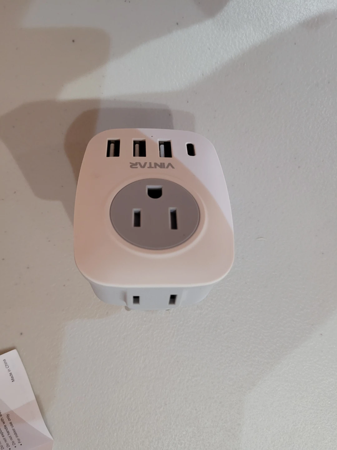 VINTAR Switzerland Travel Plug Adapter
