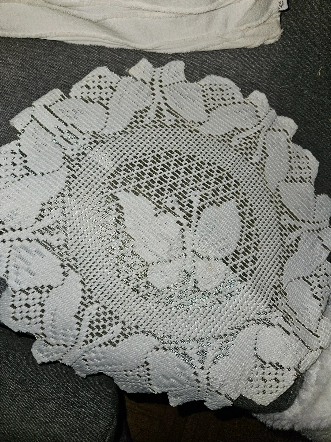 Floral Accent Matt's, bear, and dollies image indicator(6)