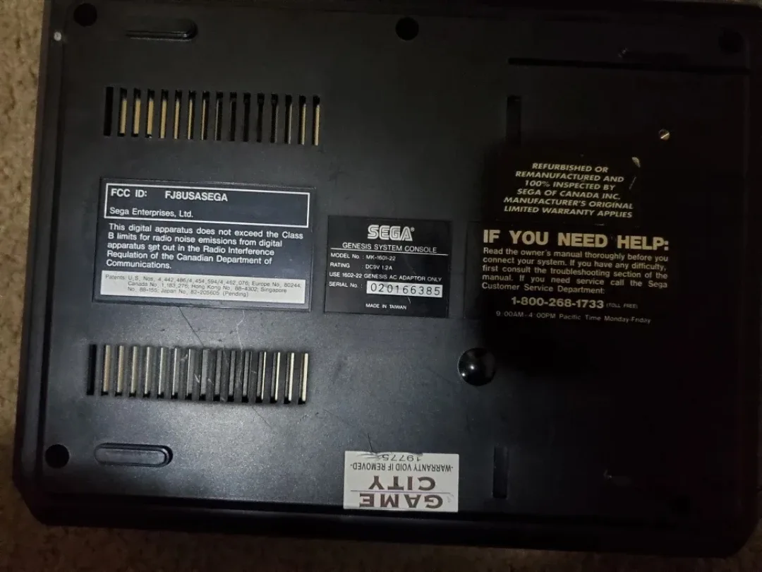 Sega Genesis System Console with Games image indicator(3)