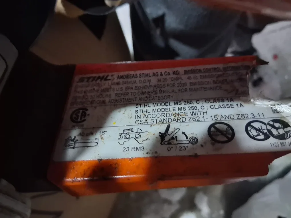 Stihl MS 250 Chainsaw image indicator(4)