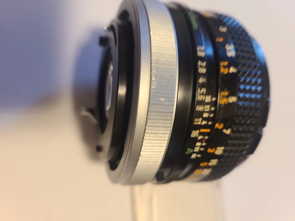 Canon Lens FD 50mm 1:1.8 S.C. image indicator(9)