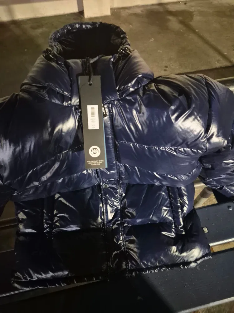 Aritzia The Super Puff XL Admiral image indicator(5)