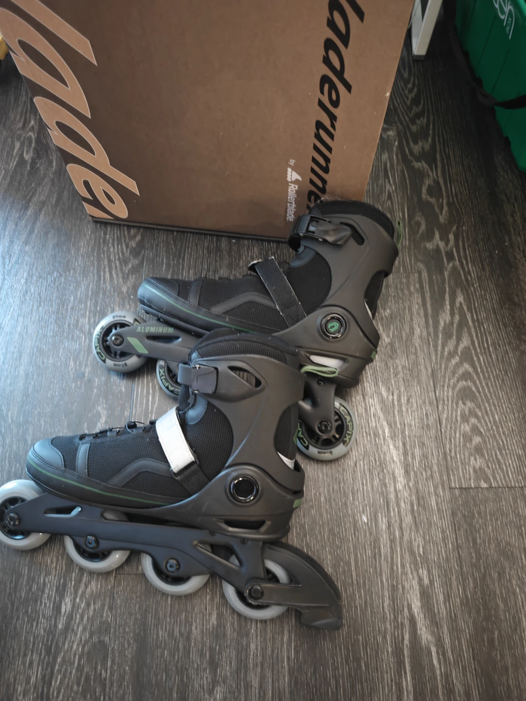 Roller Blades adult size 12, size 6 and size 12 kids like new - photo 5