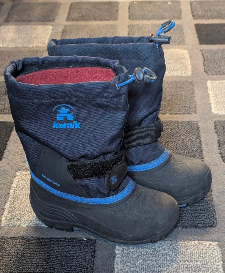 Kamik Snow Boots - Kids Size 12