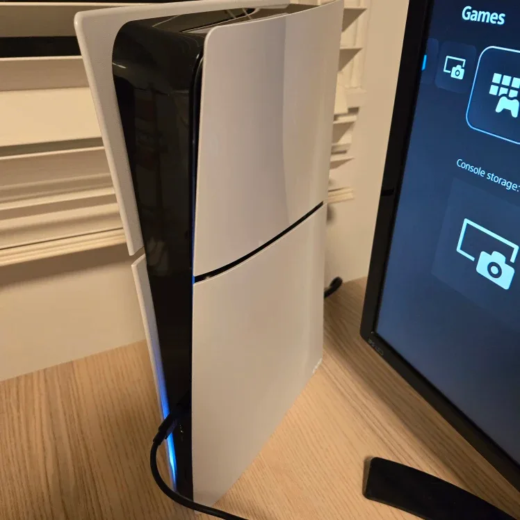 PS5 slim. (no scam). CLEAN. Controller. Playstation 5. Digital image indicator(4)