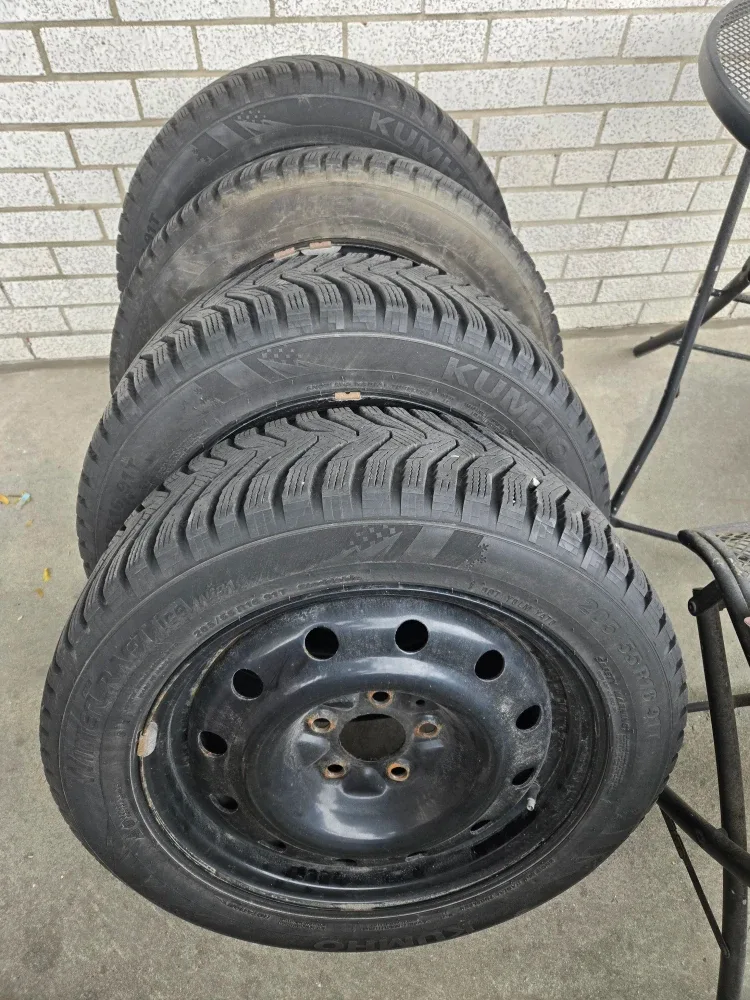 Kumho Winter Tires 205/55R16