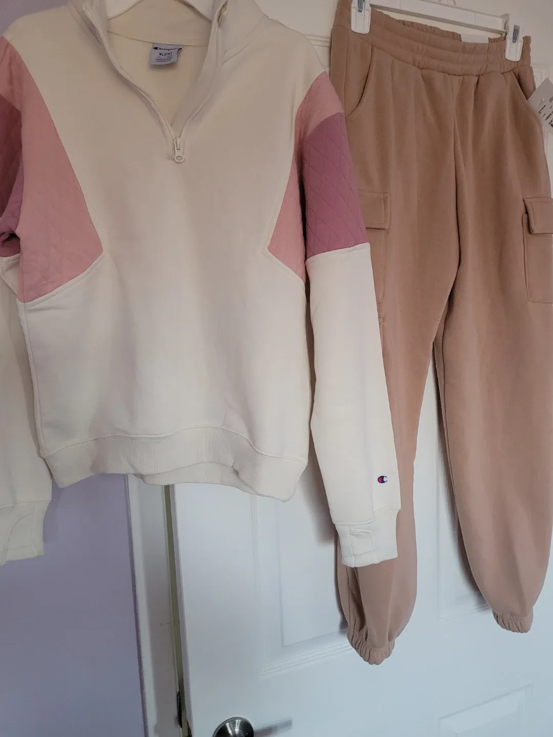 Champion XL Girls' 2-Piece Outfit