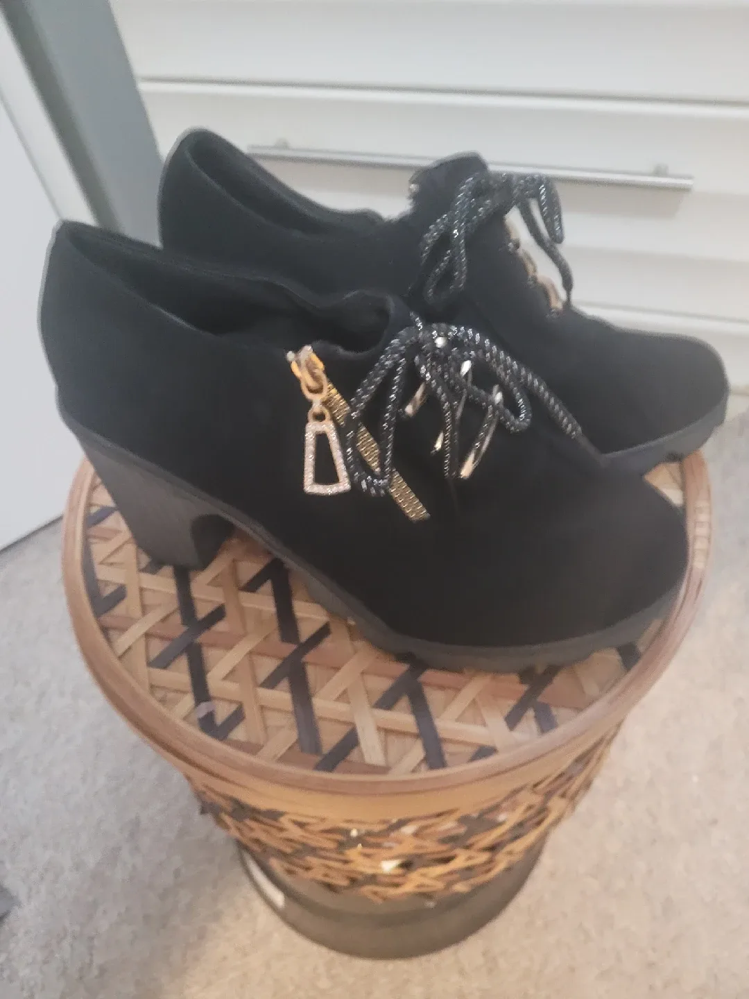 Black Ankle Boots image indicator(3)