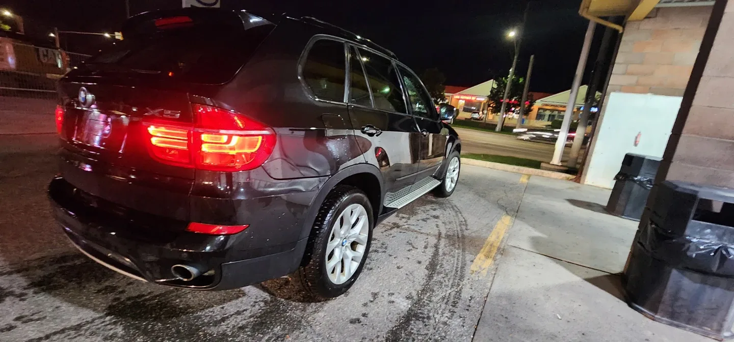 2013 BMW X5 xDrive35i SUV image indicator(2)