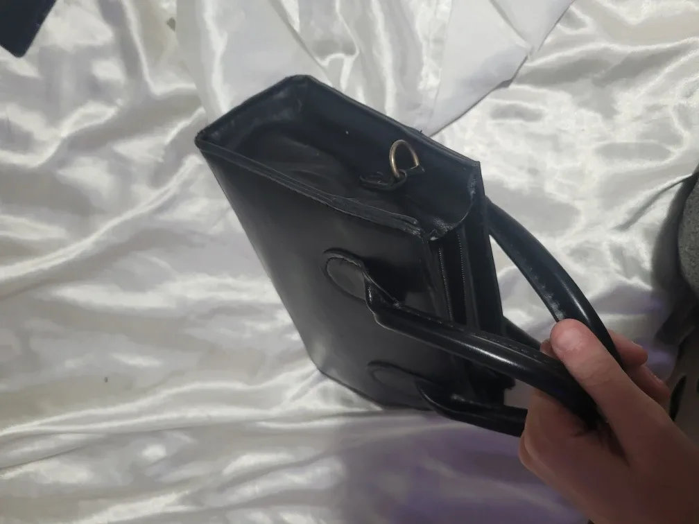 Black Handbag image indicator(4)