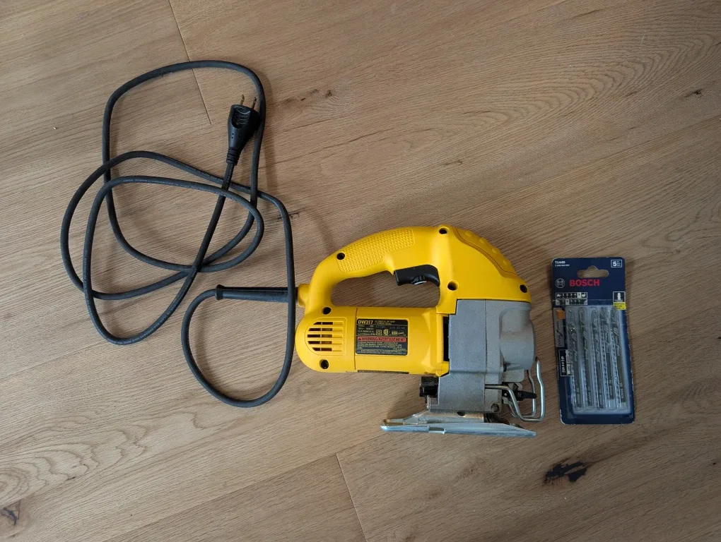 DeWalt Jigsaw with Bosch Blades