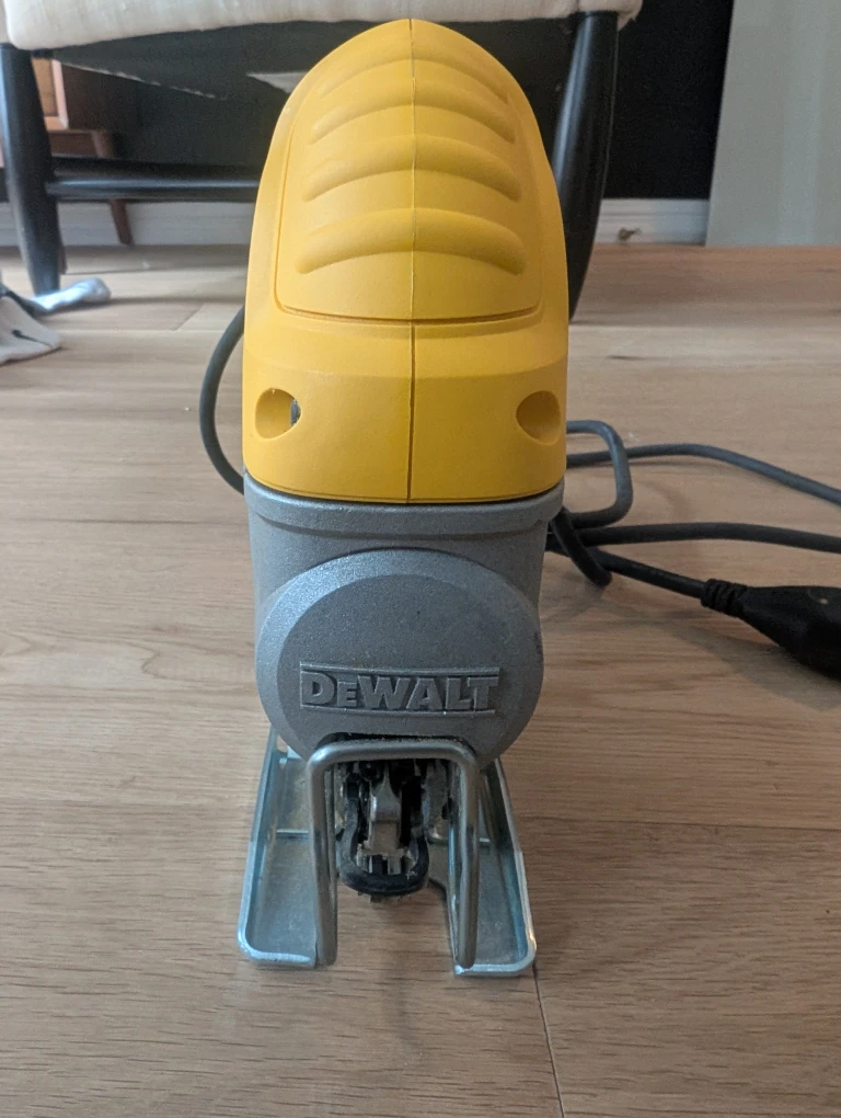 DeWalt Jigsaw with Bosch Blades - photo 3