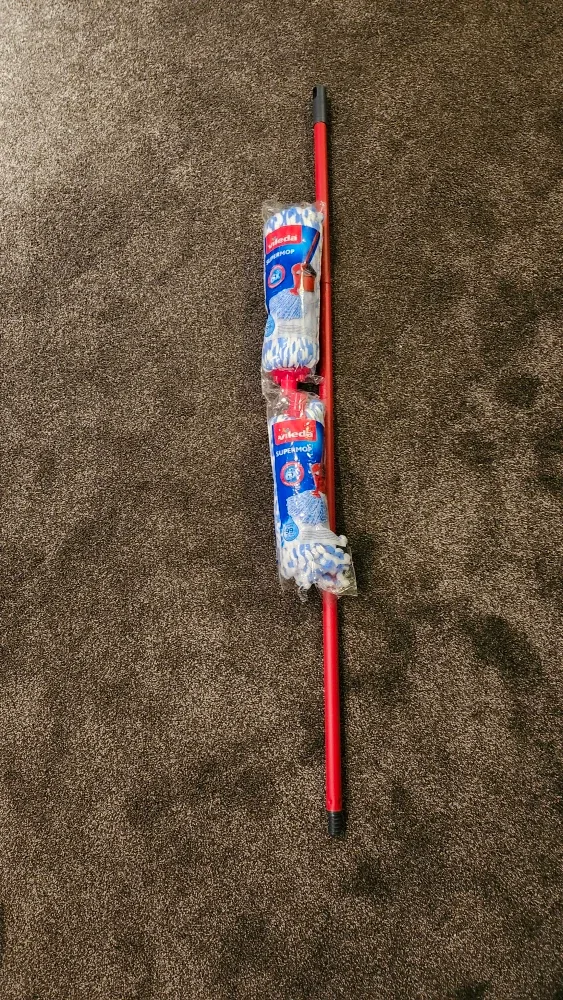 Vileda SuperMop with 2 Refills - New