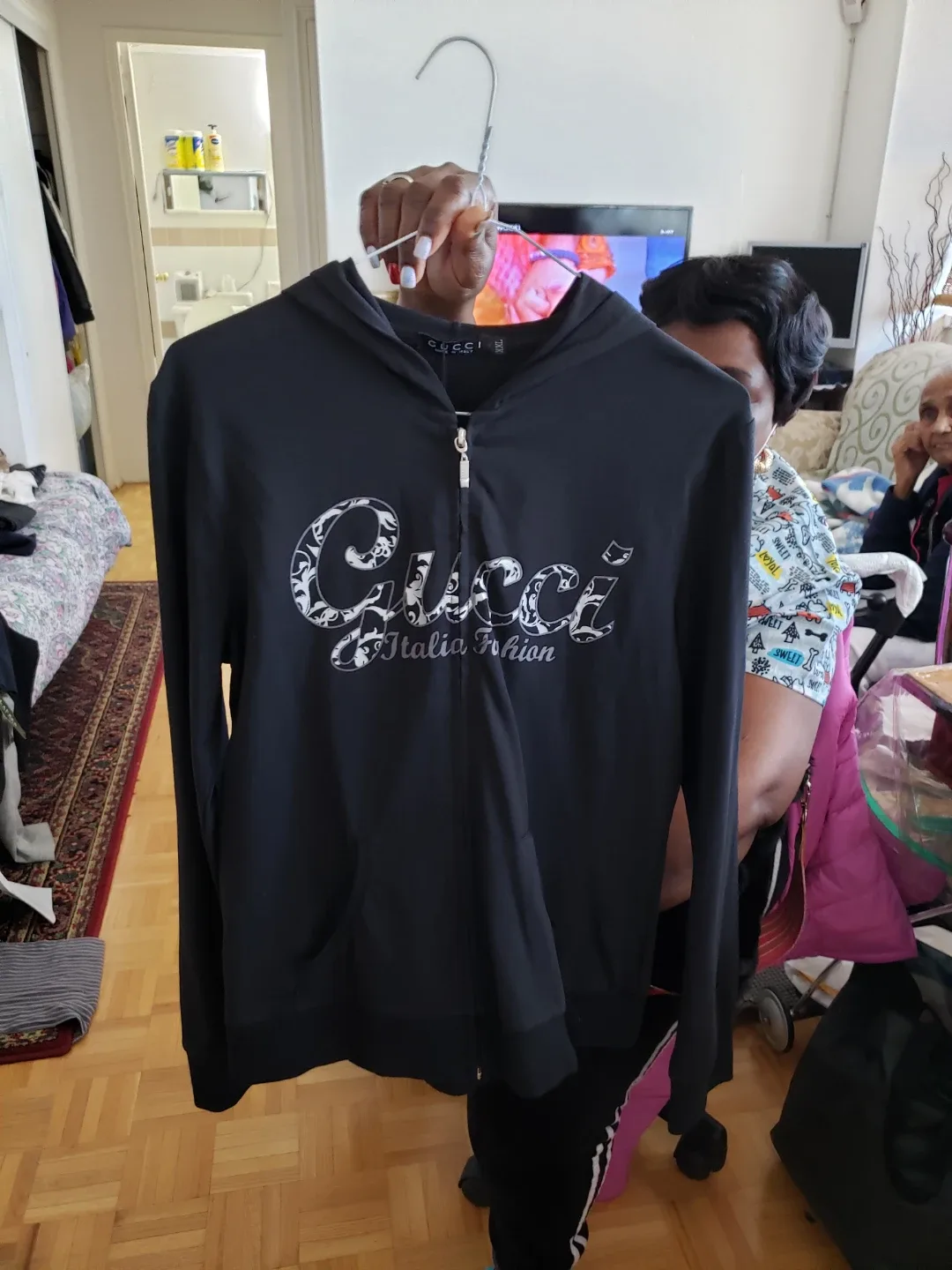 Gucci Italia Fashion Black Zip-Up Hoodie - Size XL