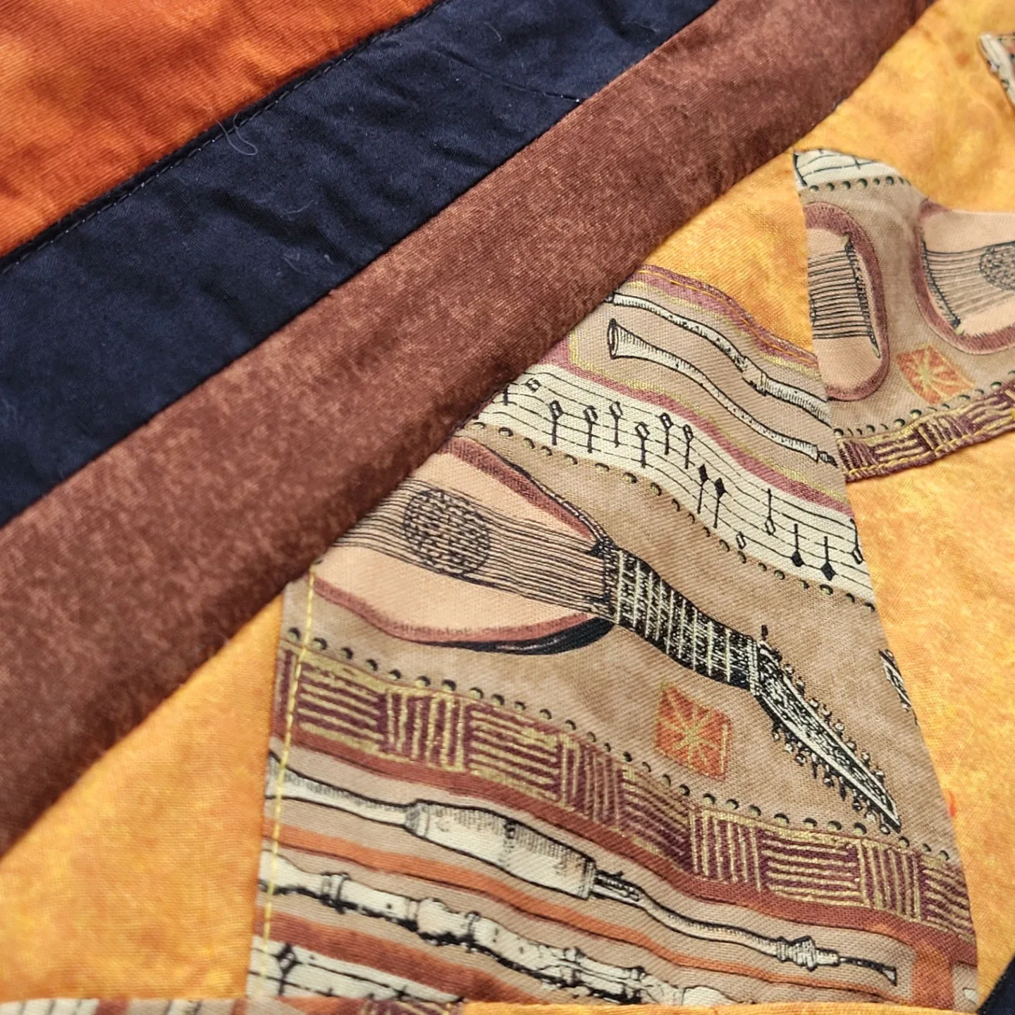 Handmade Quilted Blanket with Musical Instrument Design image indicator(4)