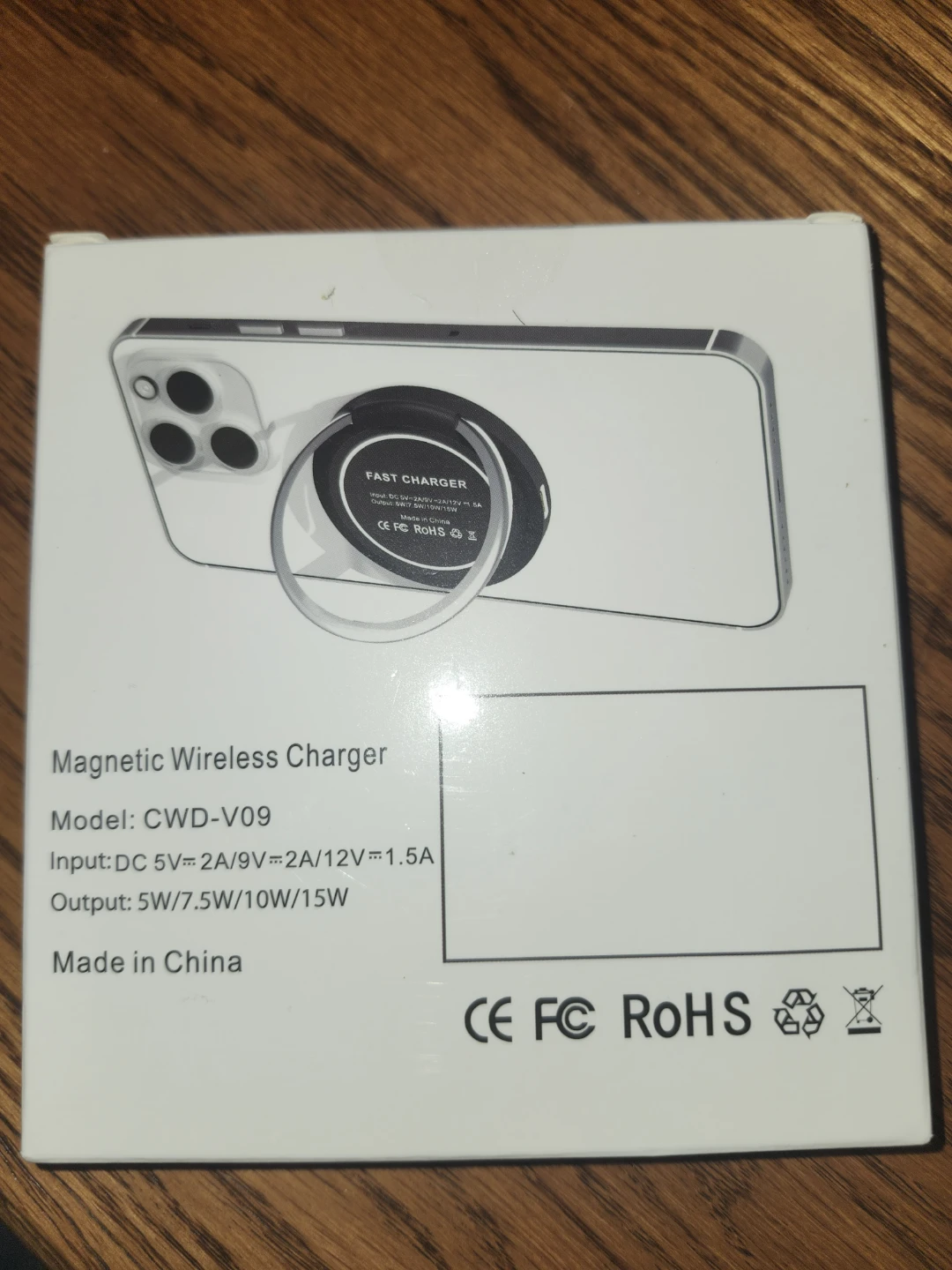 15W Magnetic Wireless Charger - New in Box! 🥕 - photo 4