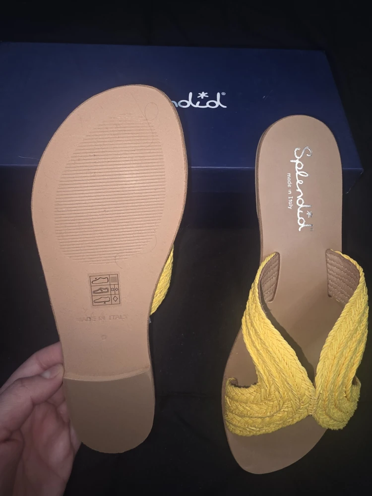 Splendid Sydney Yellow Slides - Size 9 - photo 3