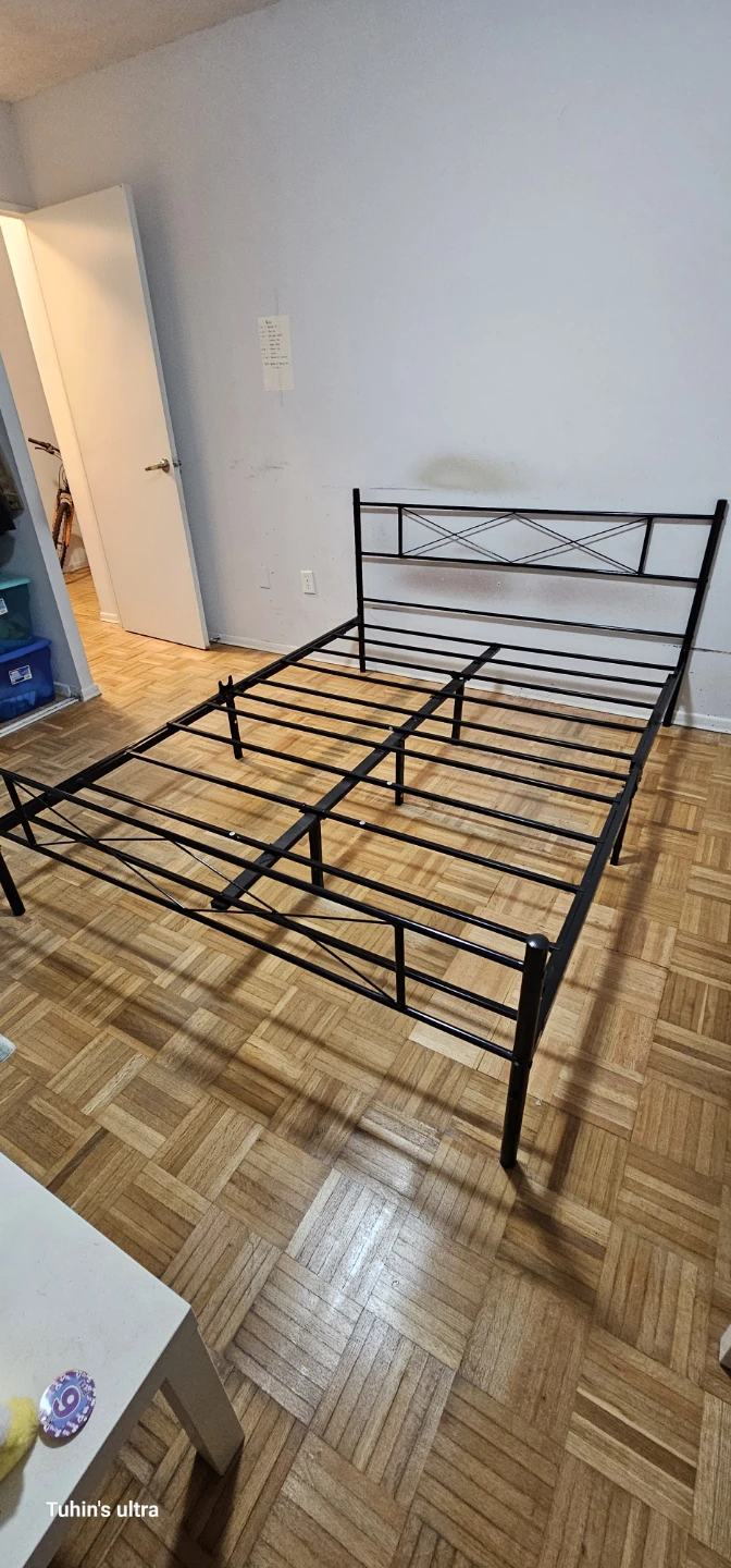 Black Queen Metal Bed Frame - photo 2