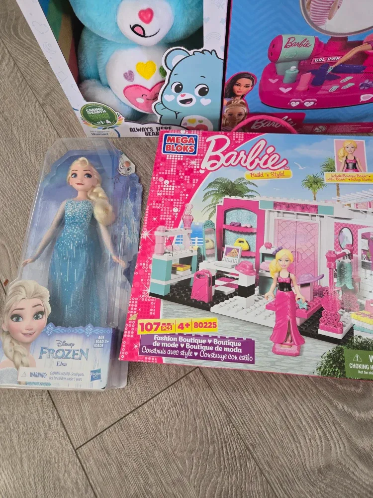 Brand new toys barbie dolls n xmas gifts image indicator(4)