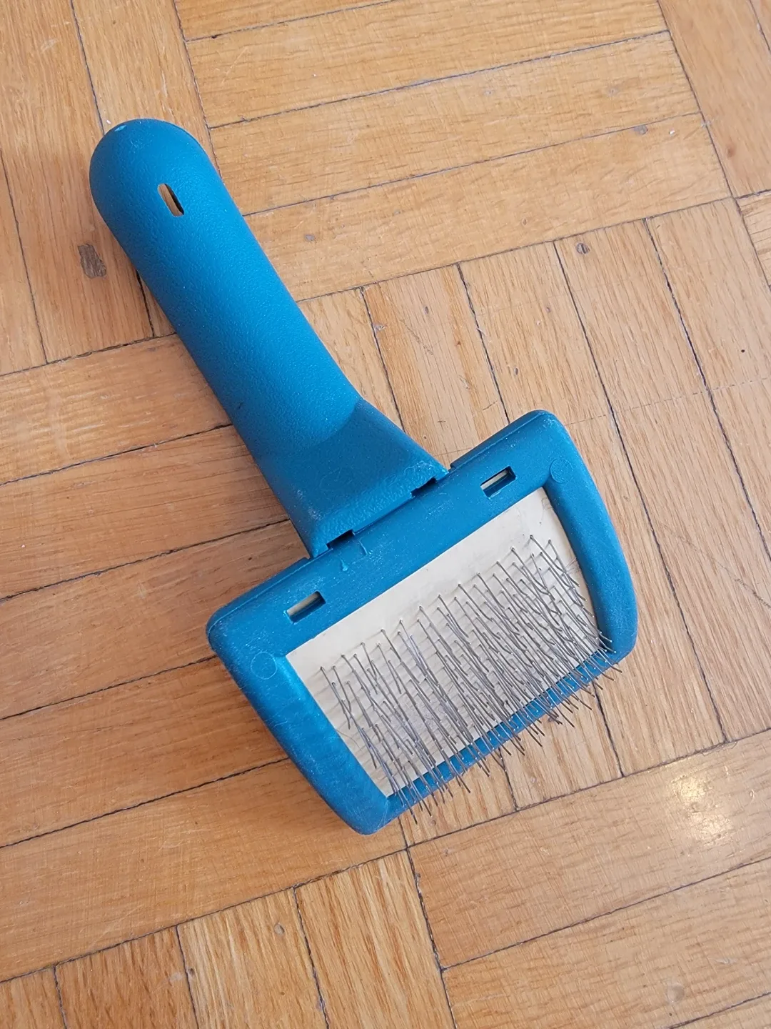 Slicka Dog Grooming Brush image indicator(2)