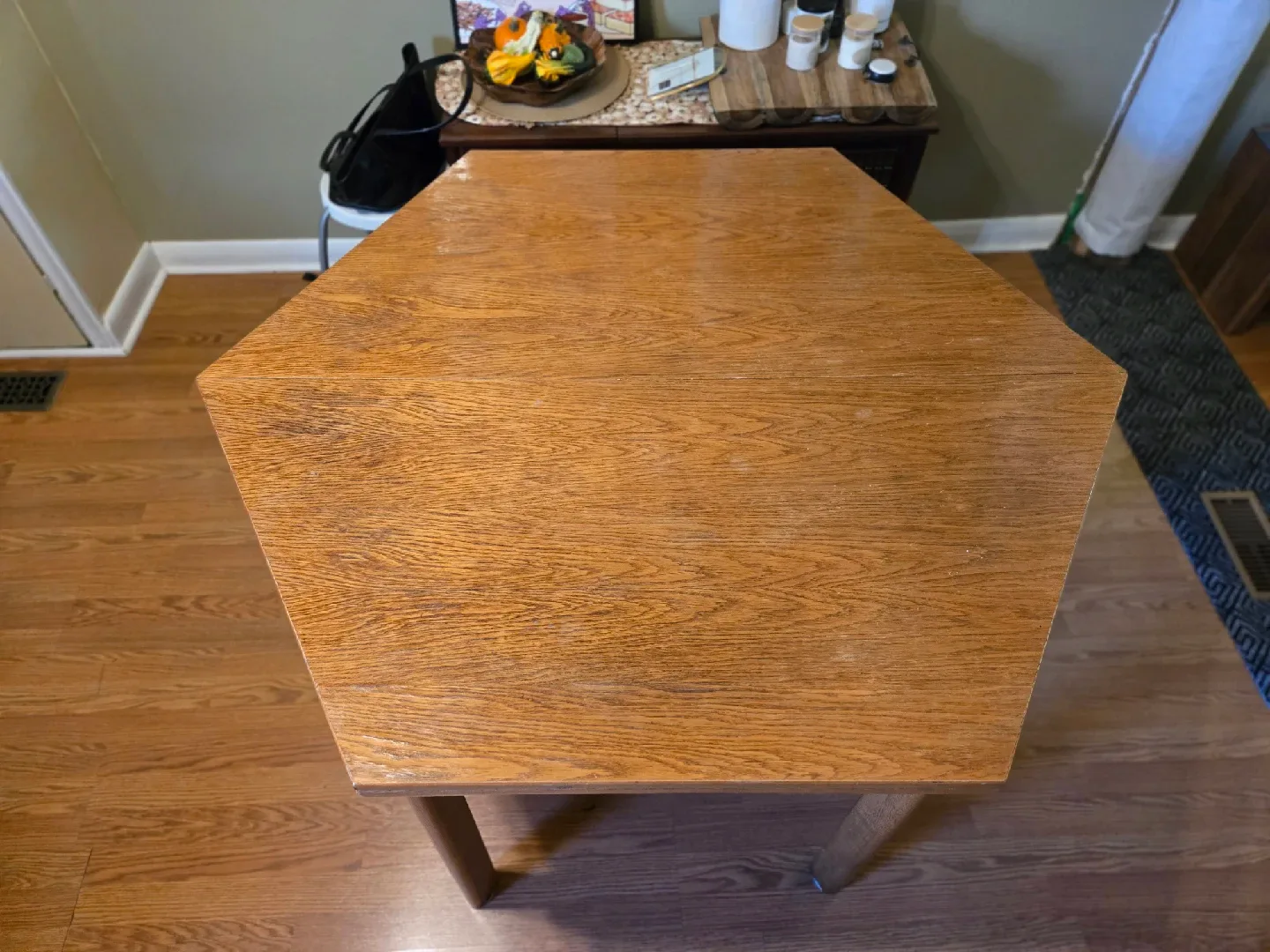 Extendable Wooden Dining Table image indicator(2)