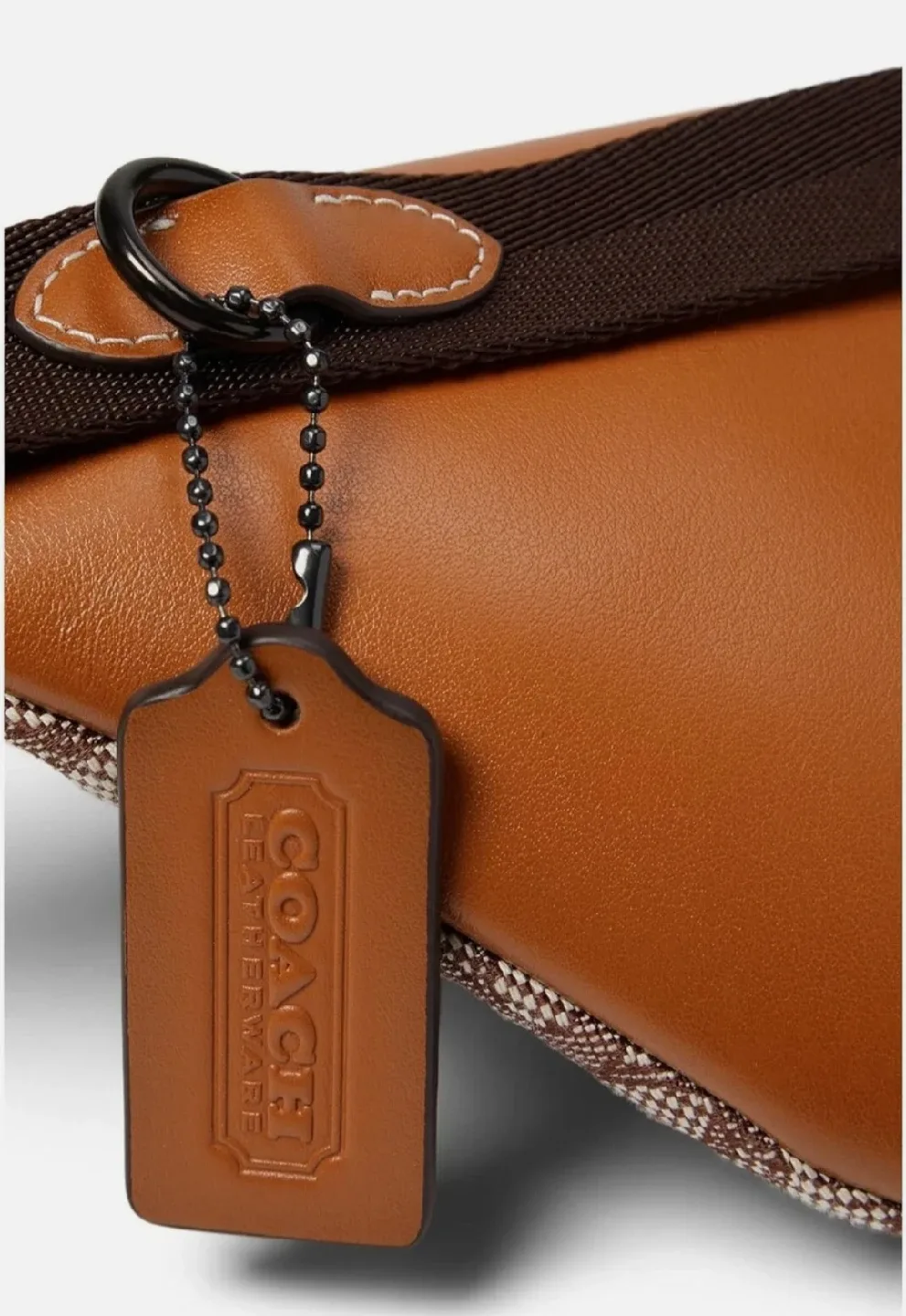 Coach Belt Bag in Signature Canvas image indicator(5)