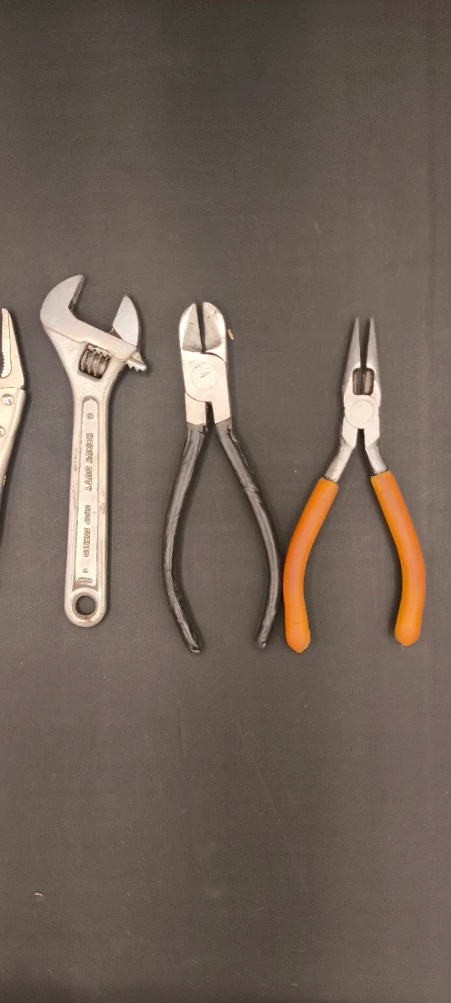 Mixed Lot of Used Hand Tools image indicator(3)